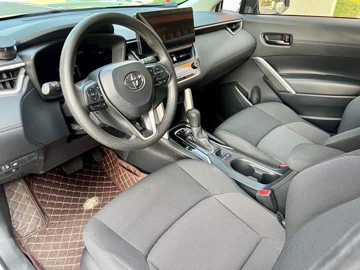 Фото 9 - Toyota Frontlander