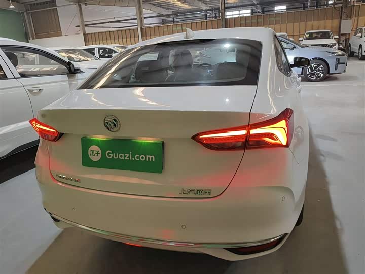 Фото 6 - Buick Verano