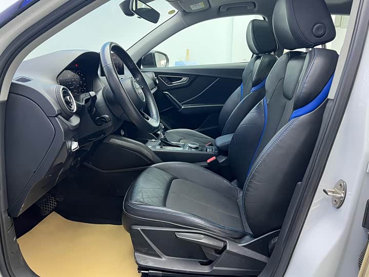 Фото 3 - Audi Q2L e-tron