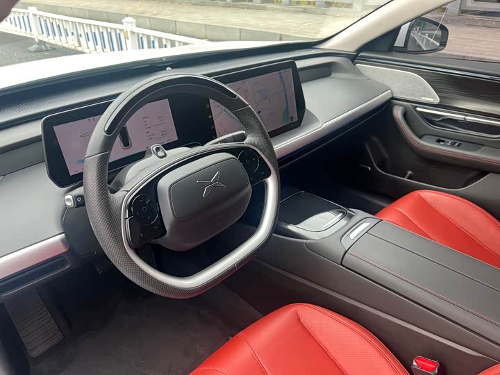 Фото 9 - XPeng P7