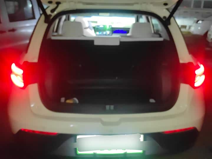 Фото 4 - Geely Galaxy Geome