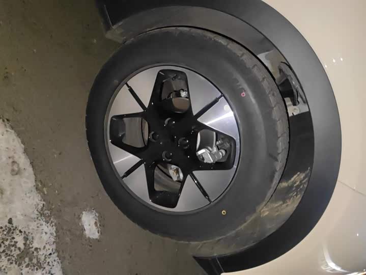 Фото 6 - Geely Galaxy Geome