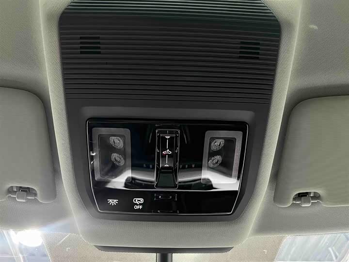 Фото 8 - Skoda Octavia Pro