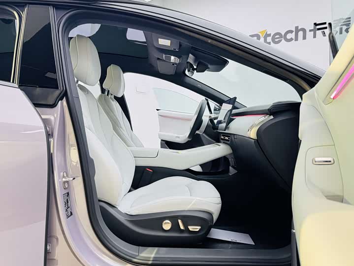 Фото 9 - XPeng F57