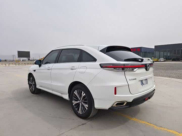 Фото 4 - Honda UR-V