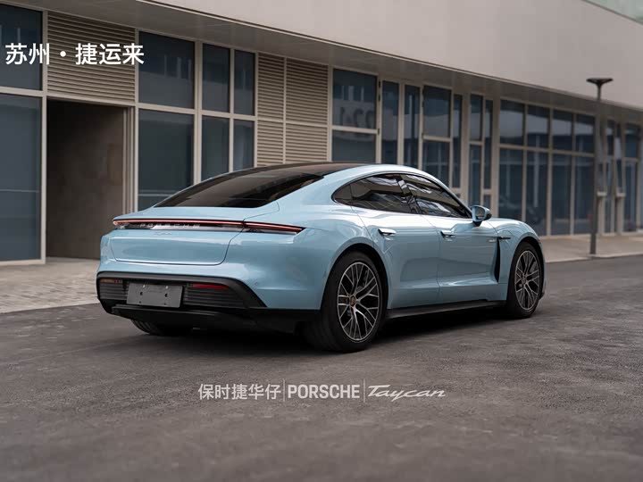 Фото 3 - Porsche Taycan