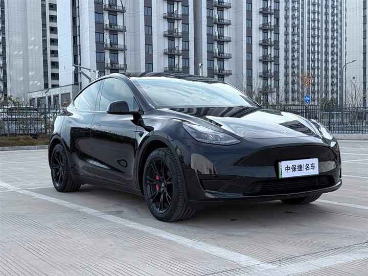Фото 2 - Tesla Model Y