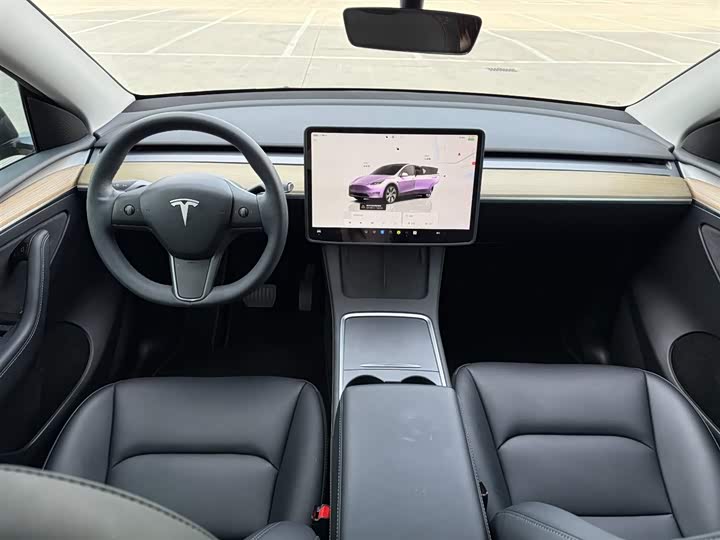 Фото 8 - Tesla Model Y