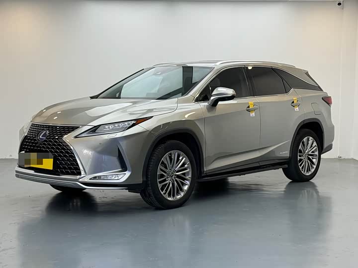Фото 1 - Lexus RX