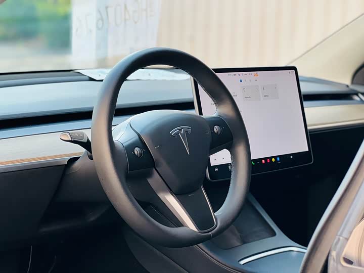 Фото 7 - Tesla Model Y