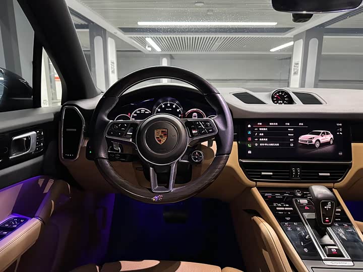 Фото 9 - Porsche Cayenne