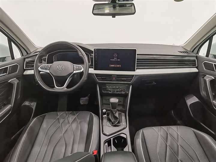 Фото 5 - Volkswagen Tiguan L Pro