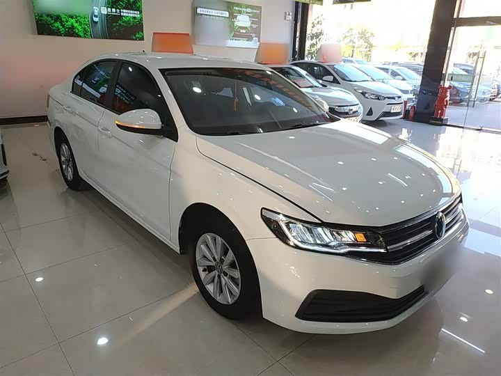 Фото 4 - Volkswagen Bora