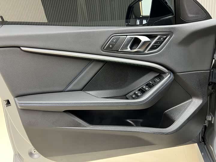 Фото 3 - BMW 2 Series