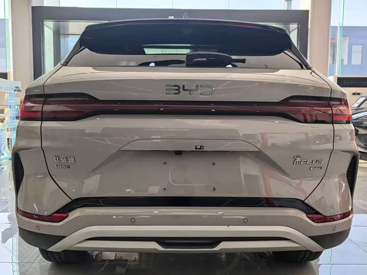 Фото 8 - BYD Song Plus Hybrid/EV