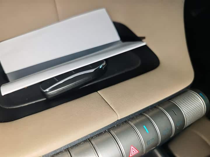 Фото 9 - BYD Dolphin