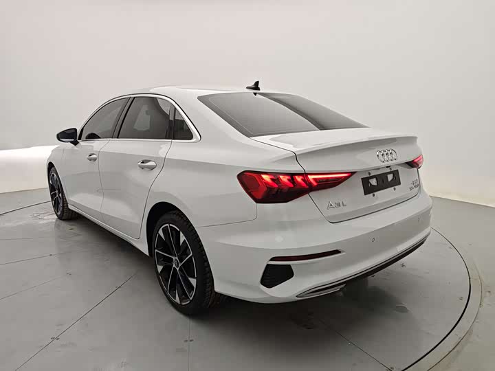 Фото 7 - Audi A3