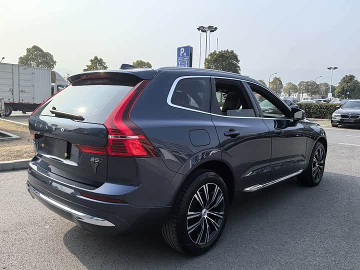 Фото 7 - Volvo XC60
