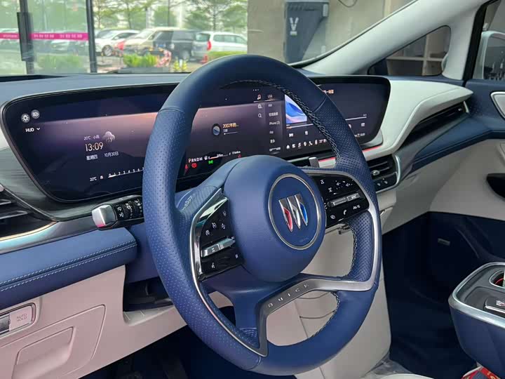 Фото 6 - Buick GL8 Century