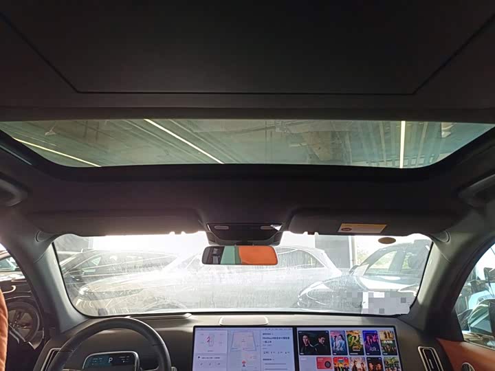 Фото 8 - LiXiang L7