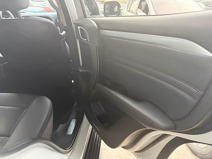 Фото 8 - Haval Dargo