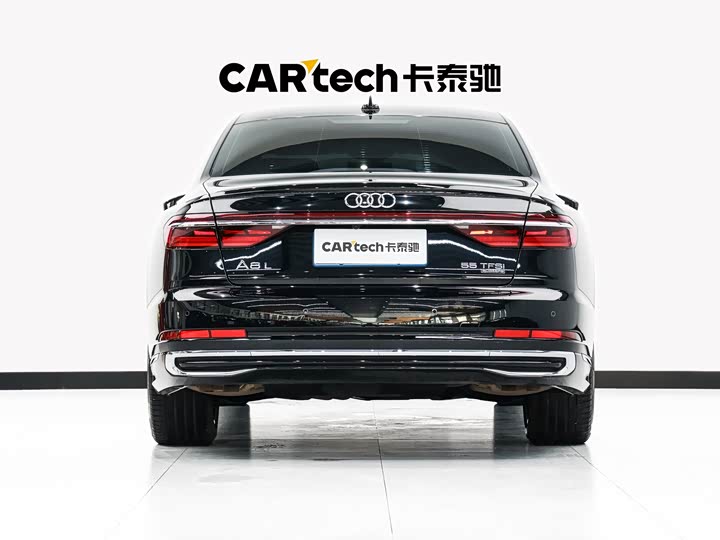 Фото 5 - Audi A8