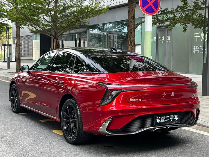 Фото 4 - Hongqi H6