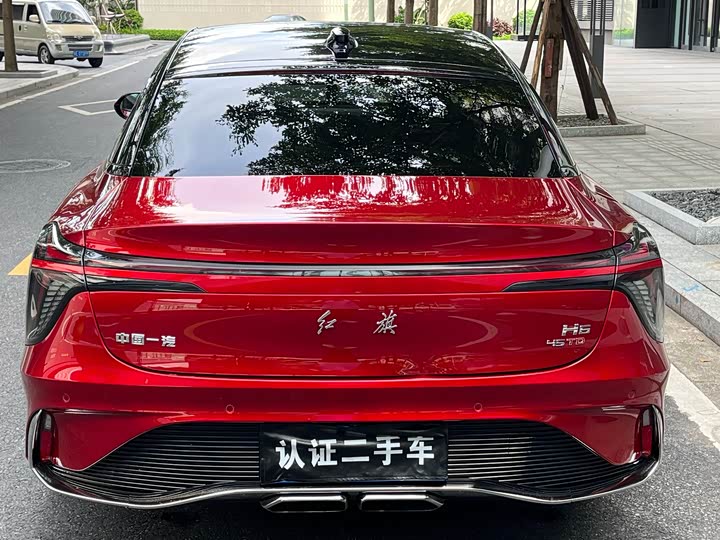 Фото 5 - Hongqi H6