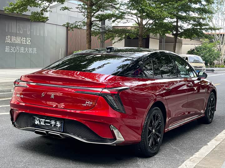 Фото 6 - Hongqi H6