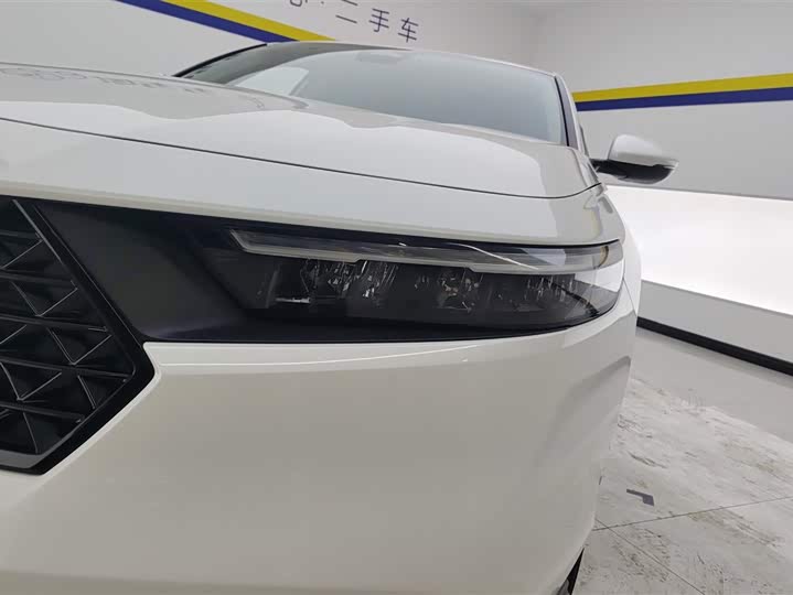 Фото 5 - Honda Accord