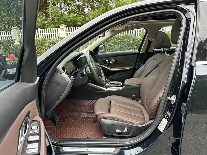 Фото 7 - BMW 3 Series