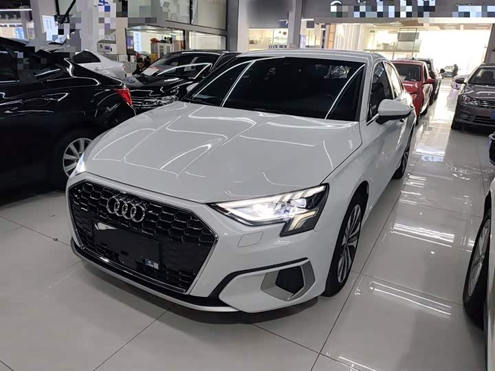 Фото 1 - Audi A3