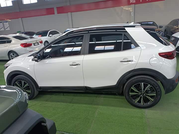 Фото 5 - Kia KX1