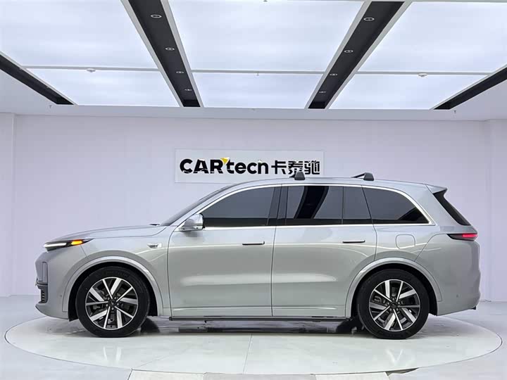 Фото 3 - LiXiang L8