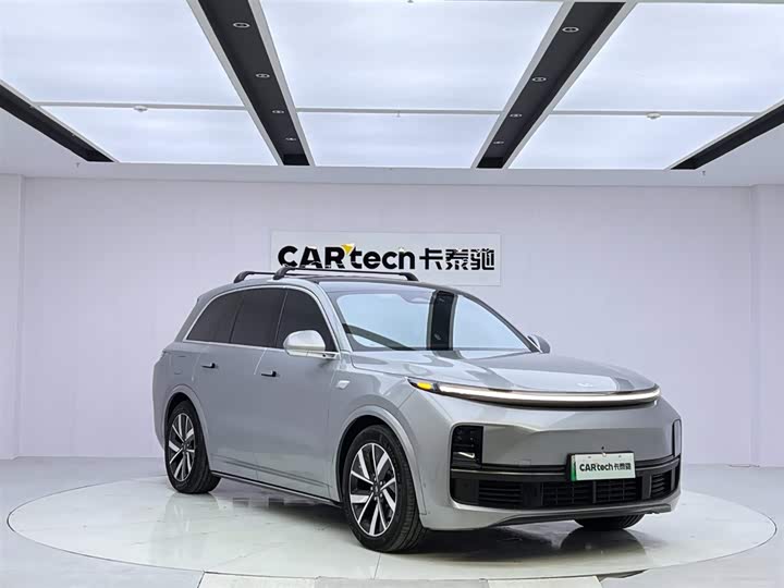 Фото 8 - LiXiang L8