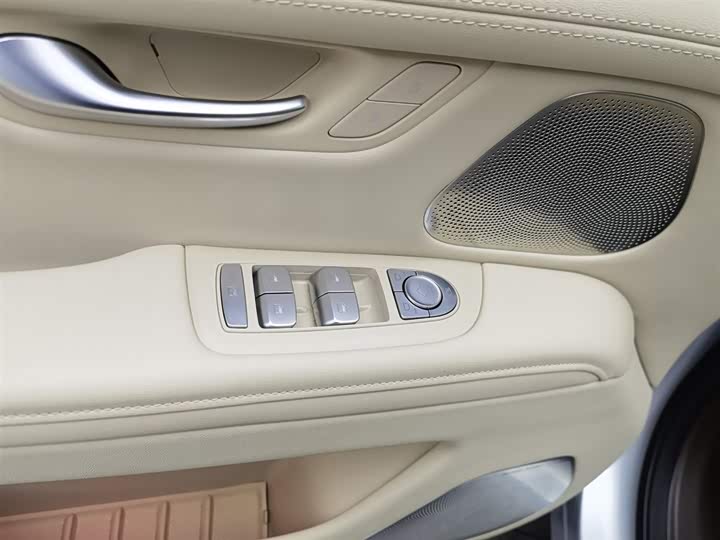 Фото 9 - Aito M7