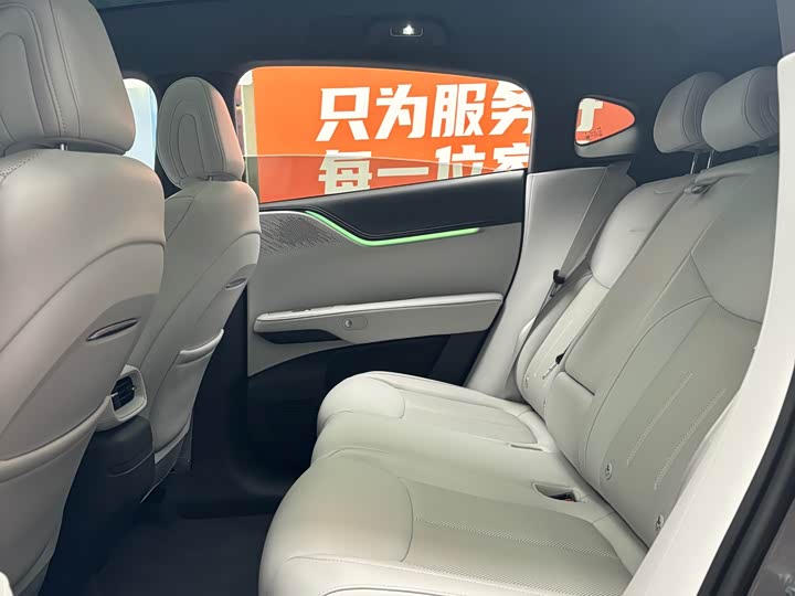 Фото 6 - XPeng G6