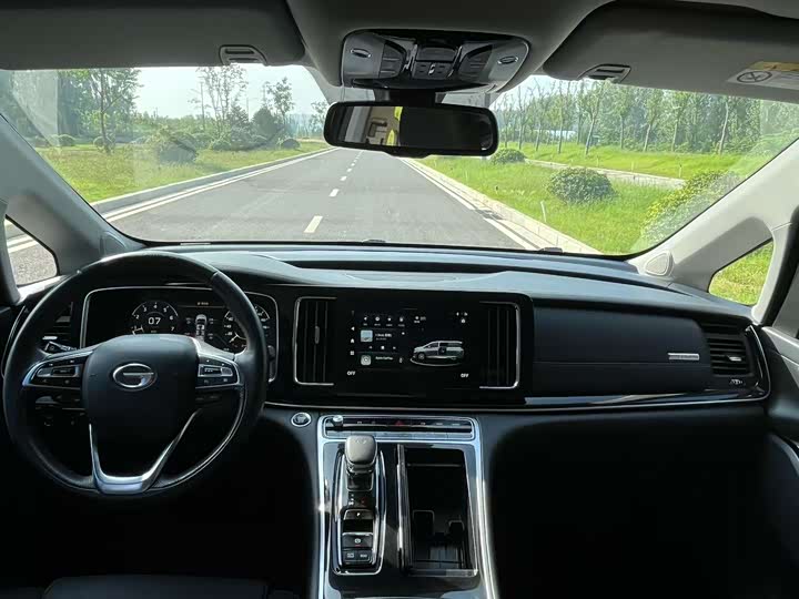 Фото 8 - GAC Trumpchi M8