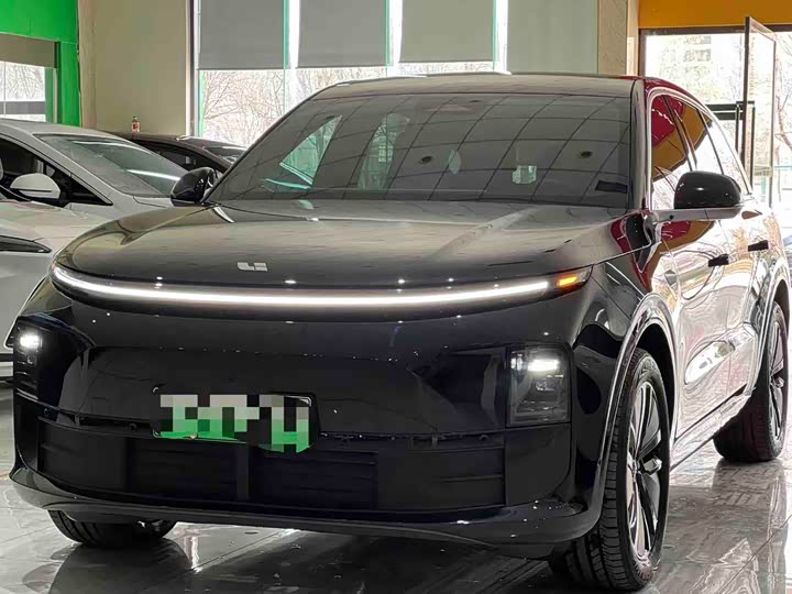 Фото 1 - LiXiang L6