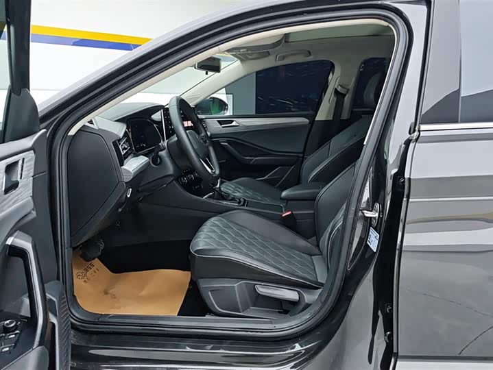 Фото 9 - Volkswagen Sagitar L