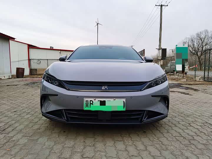 Фото 3 - BYD Han