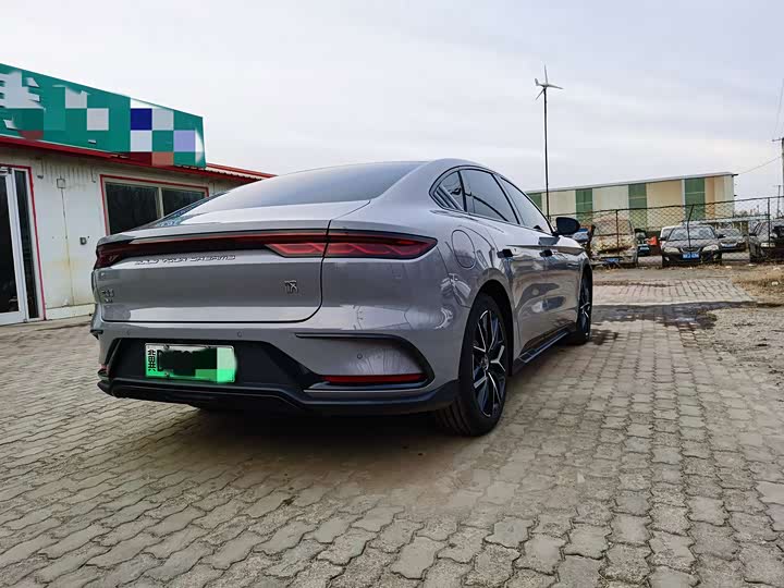 Фото 7 - BYD Han