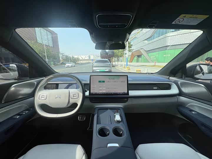 Фото 8 - XPeng G6