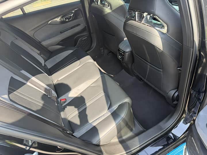 Фото 6 - GAC Trumpchi Empow R