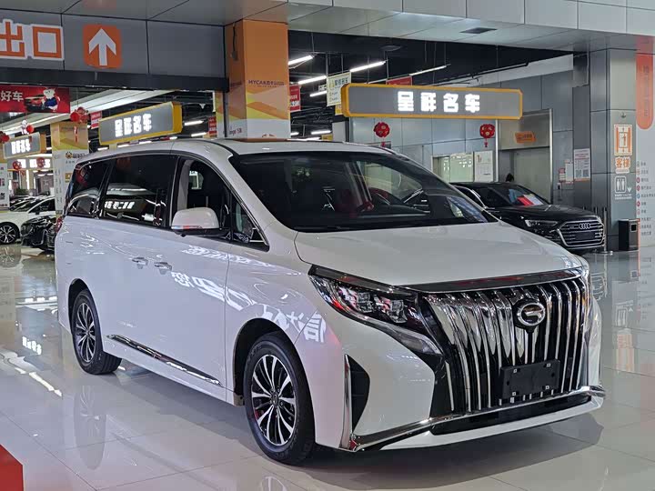 Фото 3 - GAC Trumpchi M8