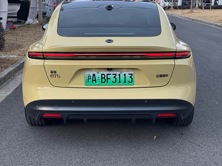 Фото 6 - Nio ET5