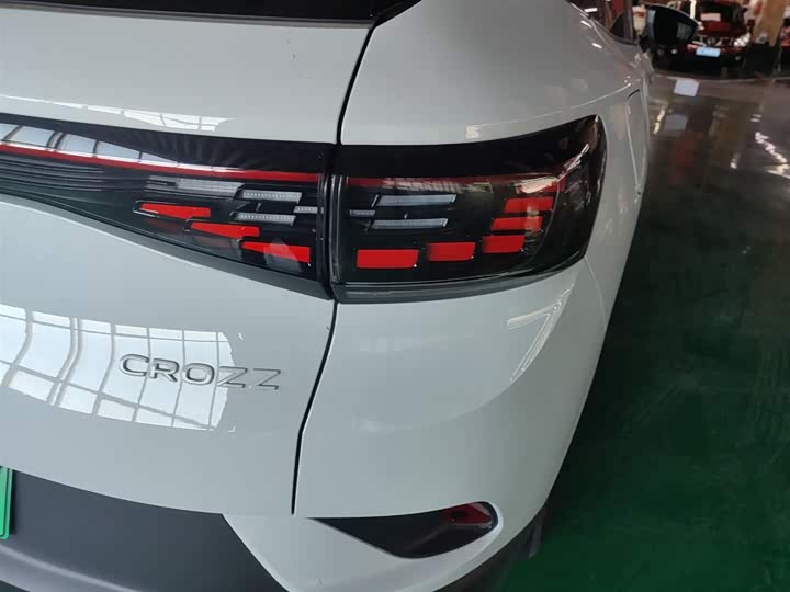 Фото 8 - Volkswagen ID.4 Crozz