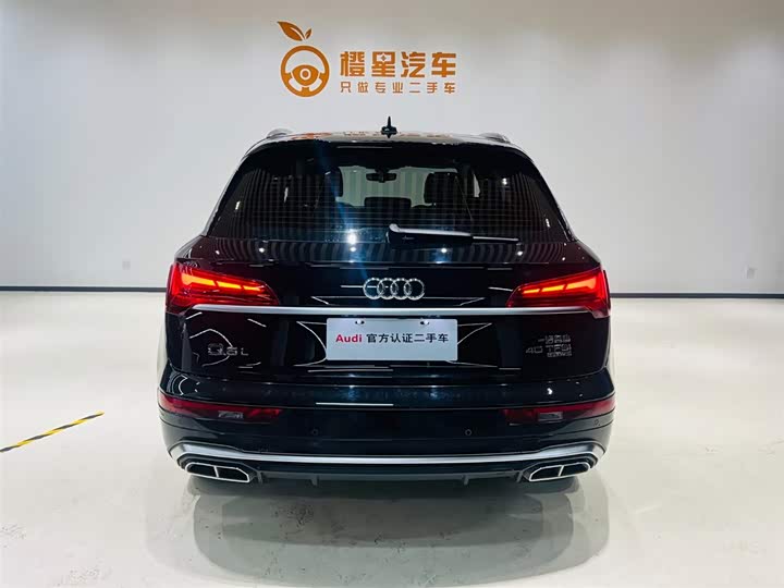 Фото 5 - Audi Q5L