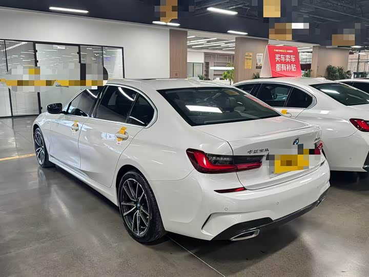 Фото 6 - BMW 3 Series