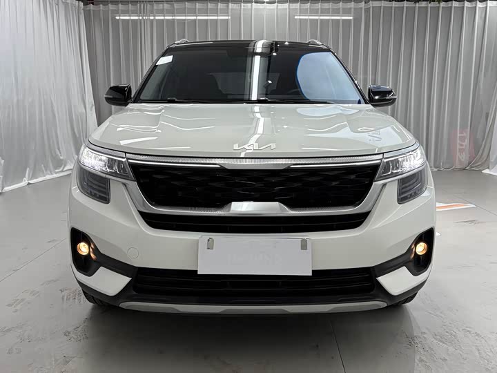 Фото 2 - Kia KX3